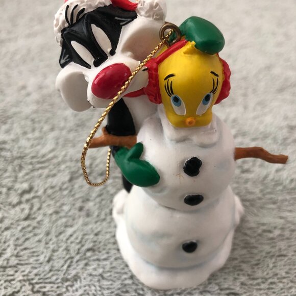 Warner Brothers Sylvester & Tweety Snowman Ornament NIB - Picture 2 of 6